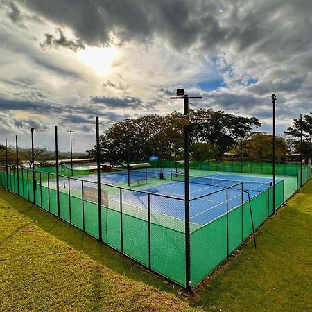 Cr Mariposa Rentals Comfortable Penthouse, Ac, Pool, Gym, Tennis ซานตาอานา ภายนอก รูปภาพ