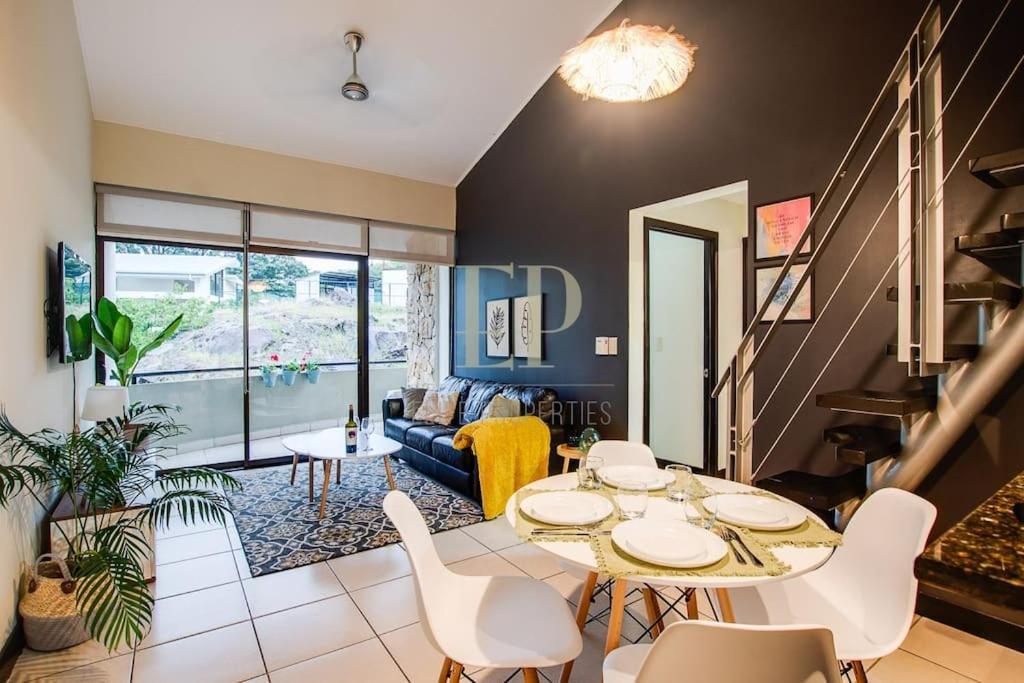 Cr Mariposa Rentals Comfortable Penthouse, Ac, Pool, Gym, Tennis ซานตาอานา ภายนอก รูปภาพ