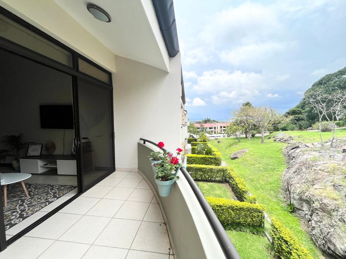 Cr Mariposa Rentals Comfortable Penthouse, Ac, Pool, Gym, Tennis ซานตาอานา ภายนอก รูปภาพ