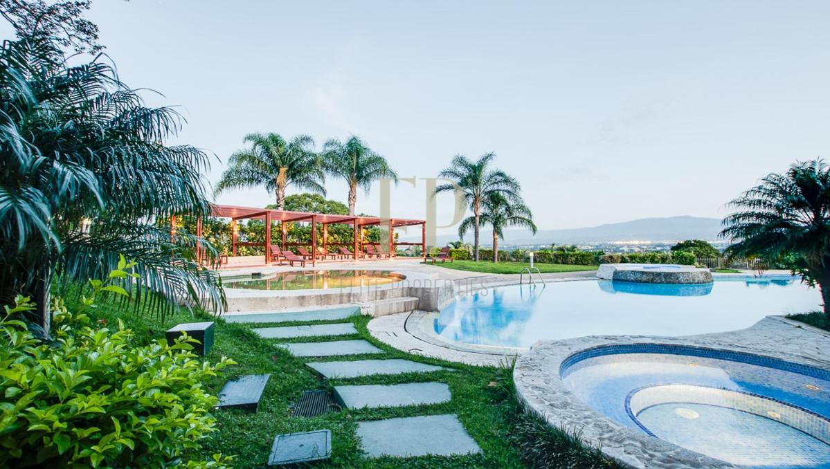 Cr Mariposa Rentals Comfortable Penthouse, Ac, Pool, Gym, Tennis ซานตาอานา ภายนอก รูปภาพ